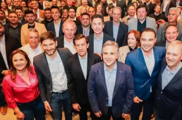 Sin diálogo no hay foto: gobernadores desafían a Milei por el reparto de fondos