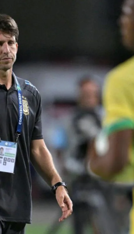 Diego Placente tendrá una nueva baja de peso en el Selección Argentina Sub 20.