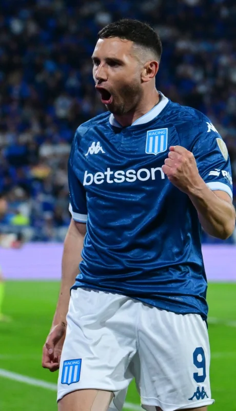 Maravilla Martínez le dio el gol del triunfo a Racing