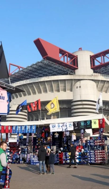 El San Siro o Giuseppe Meazza será vendido al Inter y Milán.