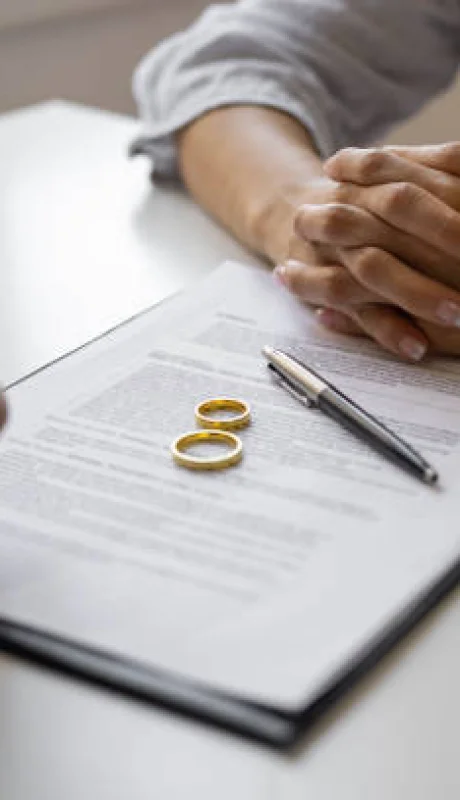 El divorcio en Argentina puede ser de acuerdo mutuo o de forma unilateral.