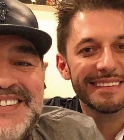 Otros tiempos: Diego junto a Matías Morla.