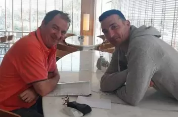 Diego Borinsky y la biografía oficial de Lionel Scaloni: "Un libro para conocer al técnico menos pensado"