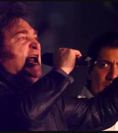 ¡Milei no se calla! Trató de -mentiras de un chimentero berreta- los audios de la ANDIS y le pegó fuerte a CFK.