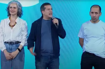 En el lanzamiento de campaña de Fuerza Patria Recalde insultó al Gobierno