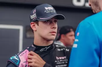 Colapinto venía bien pero un choque le arruinó su participación en el GP de Azerbaiyán