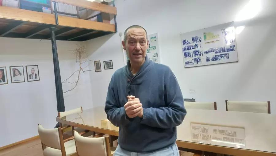 Médico Carlos Gamarra Luques, científico del CONICET.