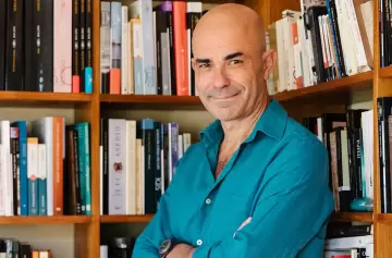 Eduardo Sacheri llega a Mendoza para la Feria del Libro 2025