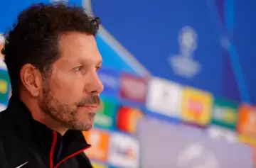 Simeone calma la polémica por el enojo de Julián Álvarez en el Atlético de Madrid