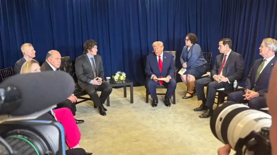 Un momento de la reunión bilateral de Milei con Trump. (Foto: web)