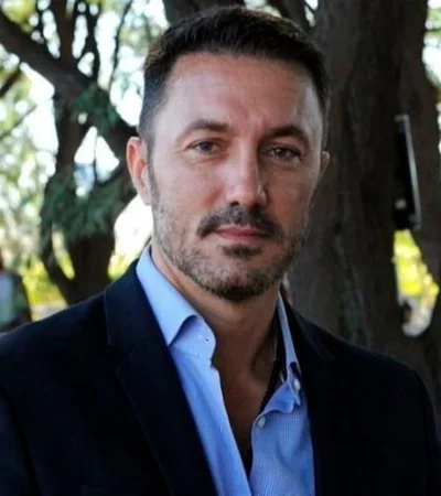 Luis Petri señaló que "el esfuerzo de los argentinos empieza a dar frutos", destacando que "nuestro país está cambiando para siempre".