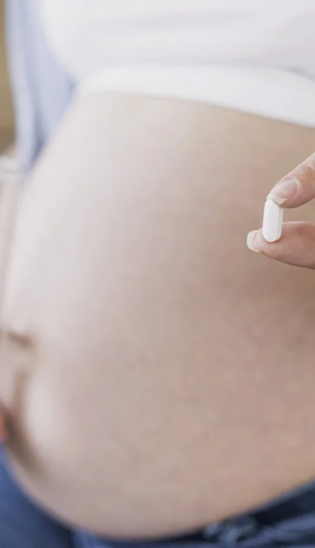 Paracetamol en el embarazo: ¿qué dice la ciencia sobre su relación con el autismo?