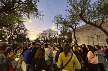 Ni Una Menos marchó en Mendoza para pedir justicia por el triple femicidio