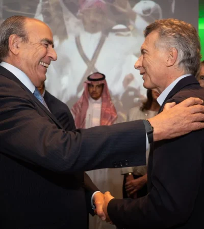 Francos destacó el cordial intercambio con el expresidente, en el marco de la buena relación que los une. /