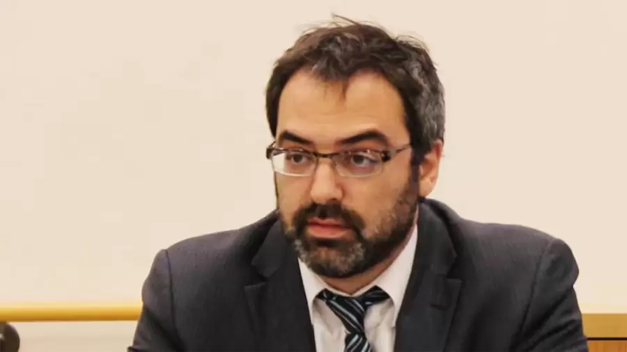 Ernesto Kreplak, juez.