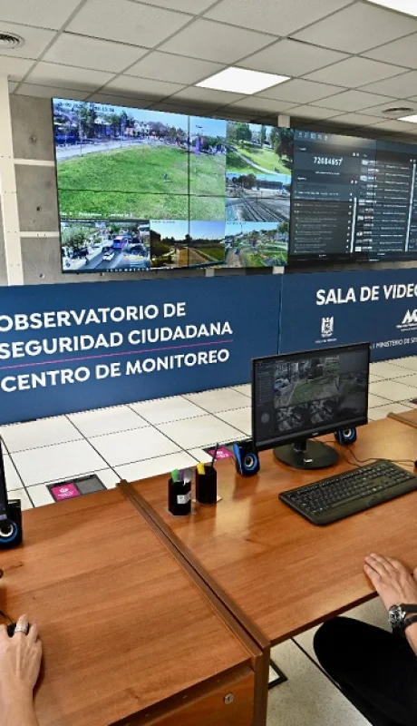 El nuevo sistema utiliza inteligencia artificial: rostros, patentes y modos de conducta, en la mira.