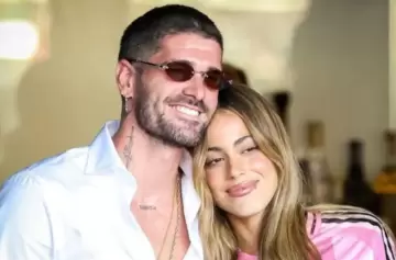 El casamiento de Tini Stoessel y Rodrigo de Paul: fecha confirmada y por qué la foto en Ezeiza es la prueba clave