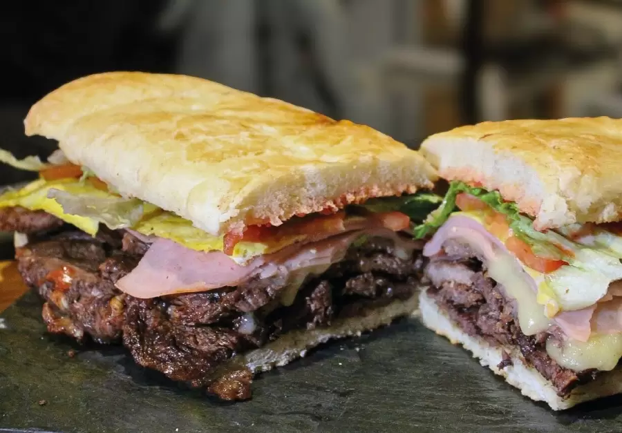 Se viene una nueva edición del Festival del Lomo en Godoy Cruz/ Fuente: Instagram Colinas Parrilla