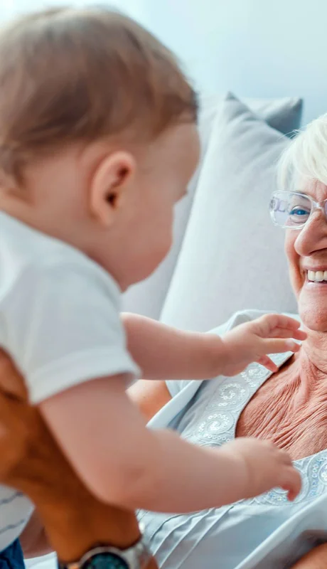 El VSR no solo afecta los pulmones, sino que desata una intensa respuesta inflamatoria en todo el organismo.