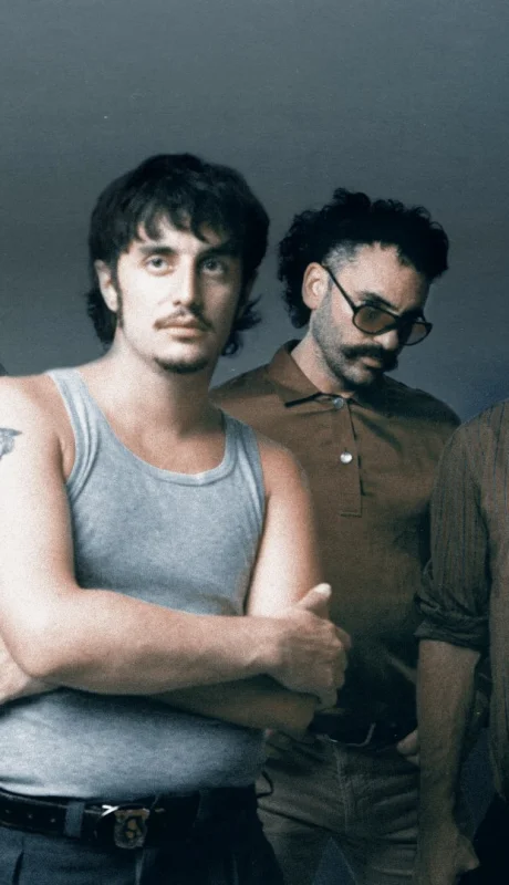 Viernes 3 de octubre a las 22, Fonso y las Paritarias en Mendoza para romper con la escena del rock.