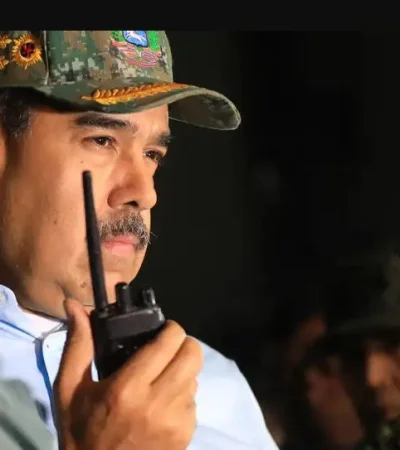 Muchos sospechan que Maduro quiere aprovechar  la tensión con EE.UU. para limitar los movimientos de los opositores antichavistas.