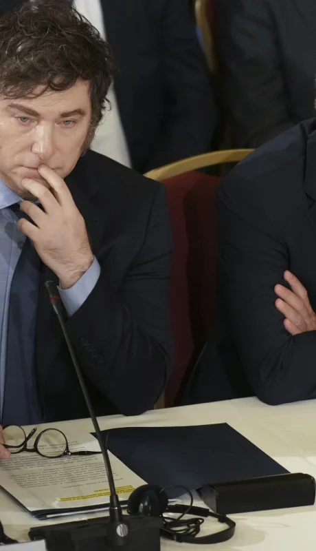 Javier Milei y Luis Caputo, empeñados en una dura lucha contra la inflación. (Foto: web)