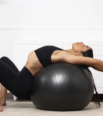 Pelota de yoga y más: secretos para una práctica más efectiva.