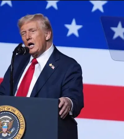 El republicano dijo que se tomarán decisiones irreversibles si se cierra el gobierno.