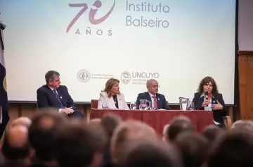 Graciela Bertolino es la primera mujer en dirigir el Instituto Balseiro en 70 años