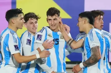 Con un golazo de Santino Andino, Argentina venció a Australia y aseguró su lugar en octavos del Mundial Sub-20