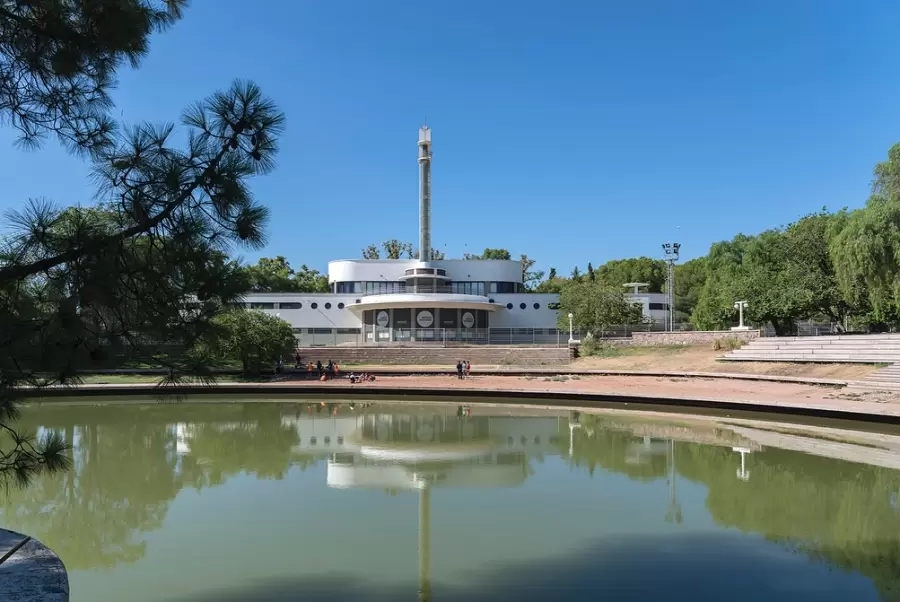 Lago del Parque San Martín