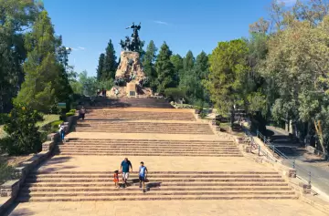 Abrigos a la mañana y sol al mediodía: así estará el tiempo en Mendoza