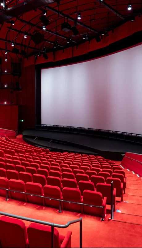 Atuk. Una novela simple, para una película imposible.