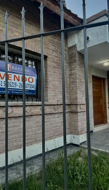 Las familias priorizan el espacio, mientras los solteros ponen los amenities como requisito clave.