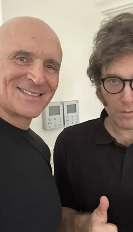 El cuestionado candidato José Luis Espert y el presidente Javier Milei. (Foto: archivo web)