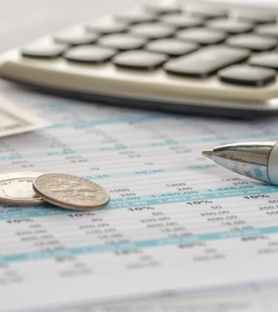 Mendoza proyecta que alcanzará un nivel de obra pública récord, llegando a estar arriba del 14% del total de los gastos en 2026.