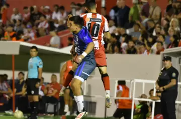 San Martín no pudo aprovechar la localía y todo se define en Santiago Del Estero