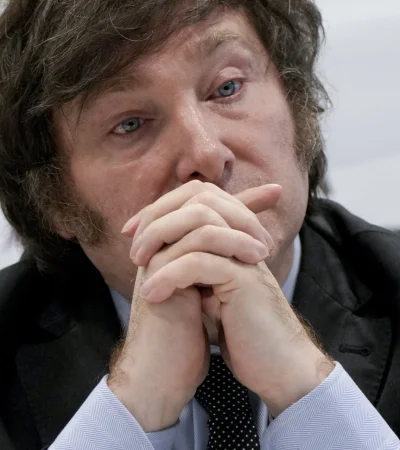Javier Milei preocupado