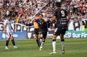 Gimnasia va por el ascenso: le ganó a Defensores de Belgrano y jugará la final