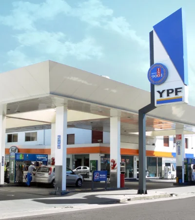 Estación de servicio YPF -