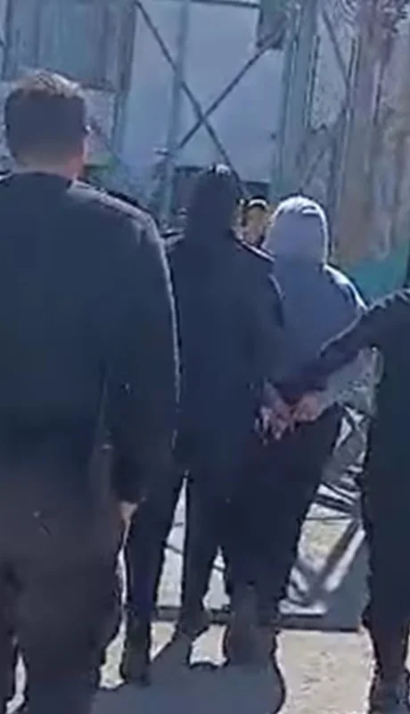 Momentos en que trasladan a Morena Rial al Penal de Magdalena.