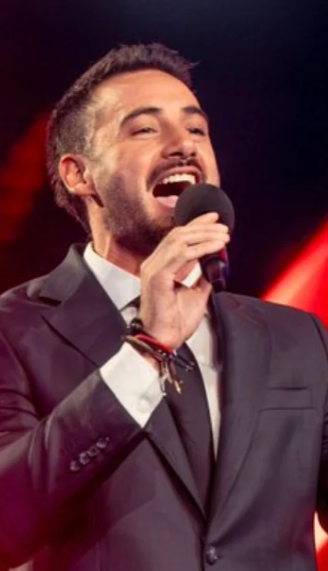 El ganador de La Voz Argentina se llevará $70 millones y un contrato con Universal Music para lanzar su carrera profesional.