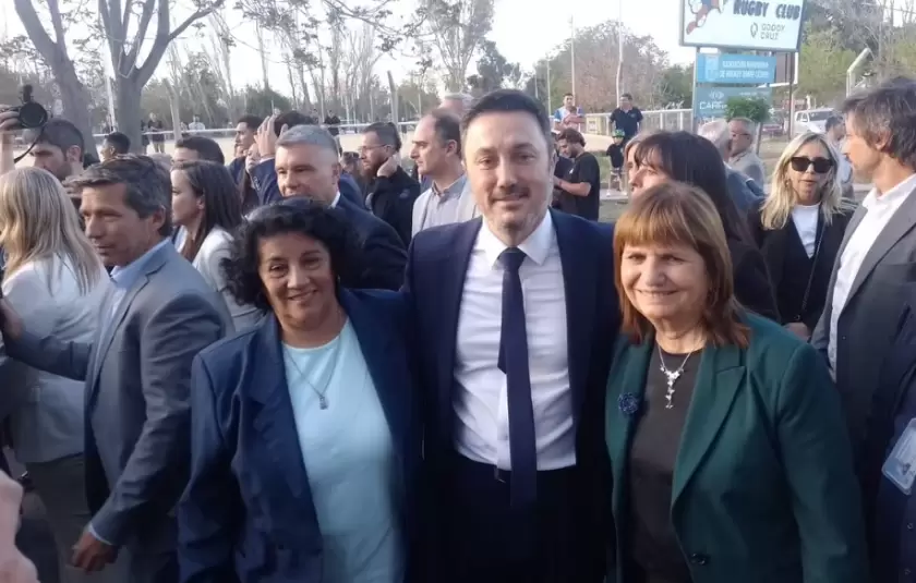 Kuky Cornejo junto Luis Petri y Patricia Bullrich