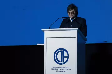 Milei en San Rafael: freno a la autonomía, adhesión al proyecto nacional y mirada estratégica