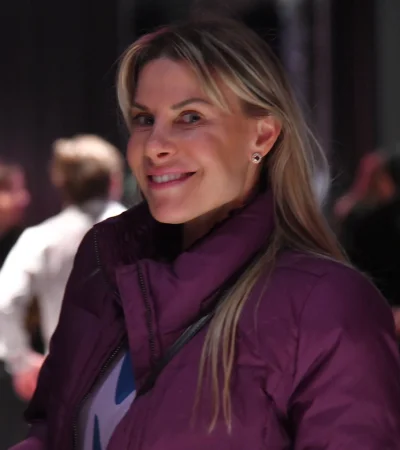 Karen Reichardt sin pelos en la lengua.