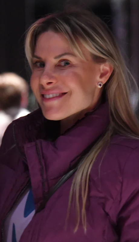 Karen Reichardt sin pelos en la lengua.