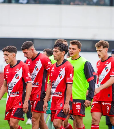 Deportivo Maipú no pudo con Estudiantes de Caseros/ Fotos Manuel Fernández