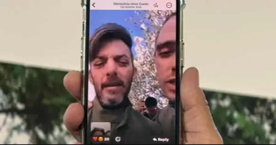 David Cunio en comunicación con su familia luego de ser liberado