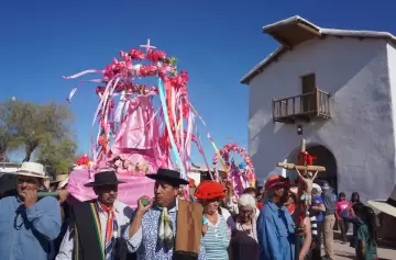 Lavalle: Más de 40.000 personas revivieron su fe en la histórica fiesta de la Virgen del Rosario