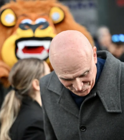 CNE: "El plazo para disponer la reimpresión solicitada ya se encontraba vencido el pasado viernes 10 de octubre...".